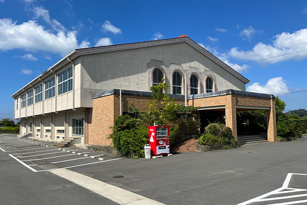 富山岩井体育館